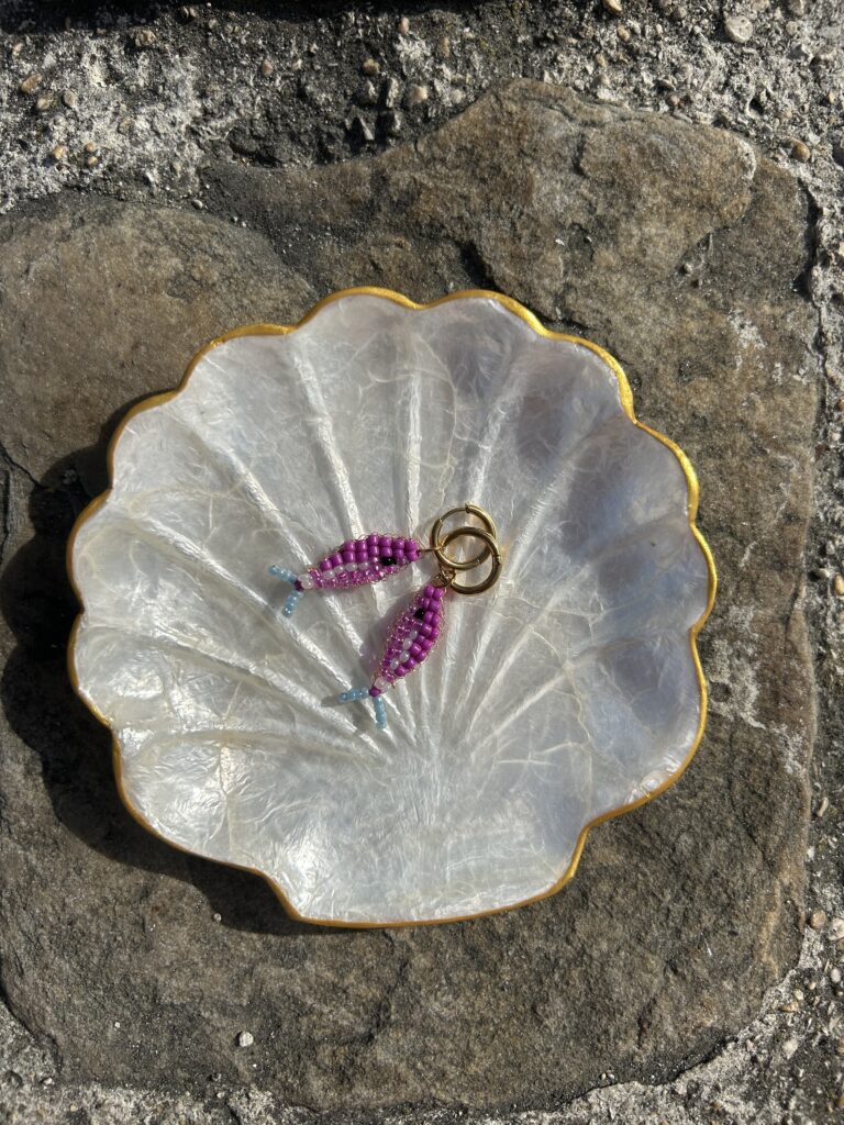 Boucles d'oreilles poisson violette